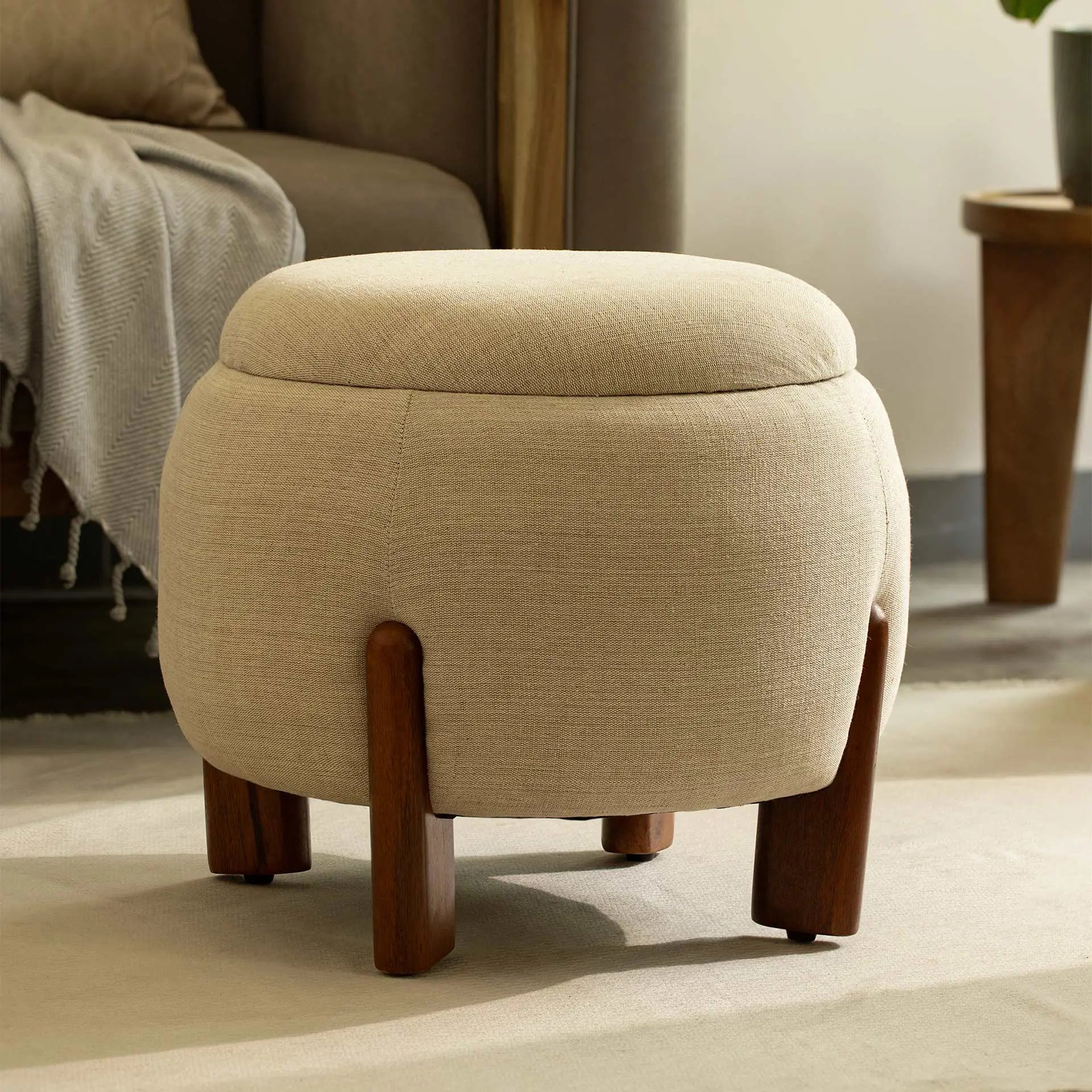 Ottoman for Home Furniture with Stylish Design and Elegant Ottoman Styles for Modern Living.