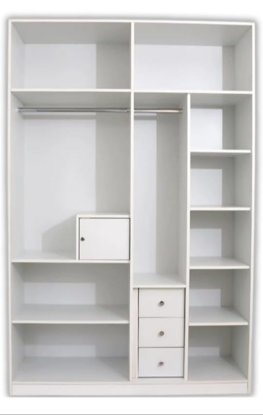 Wardrobe for Compact Bedroom Modern Design with Premium Finish With 3 Door with Locker.