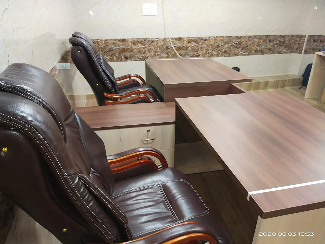 Partner Director Table with Double Seating, Side Storage, Stylish and Modern Design