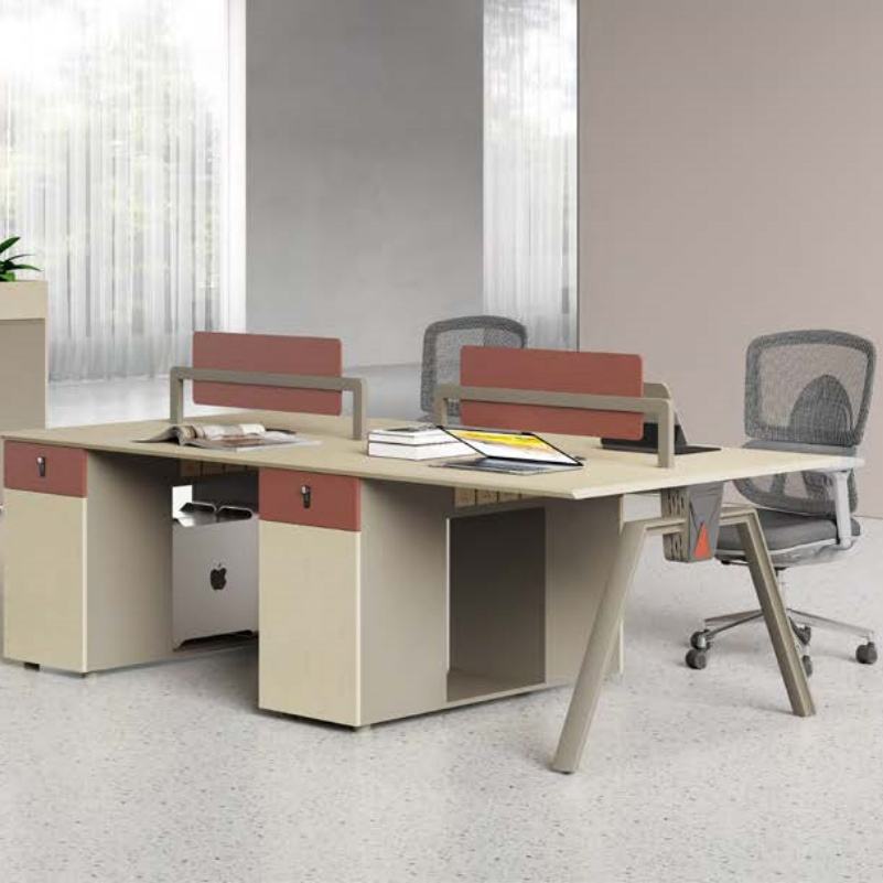 Modern Modular Office Desk with Linear Design – Open Workstation Staff Worktable for Contemporary Office Spaces