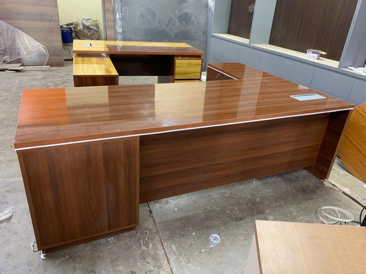 Luxury Director L-Shape Office Table with Integrated Storage, Multi-functional Wire Manager & CPU Space with Storage