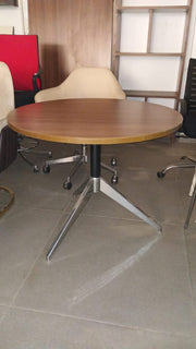 Round Meeting table