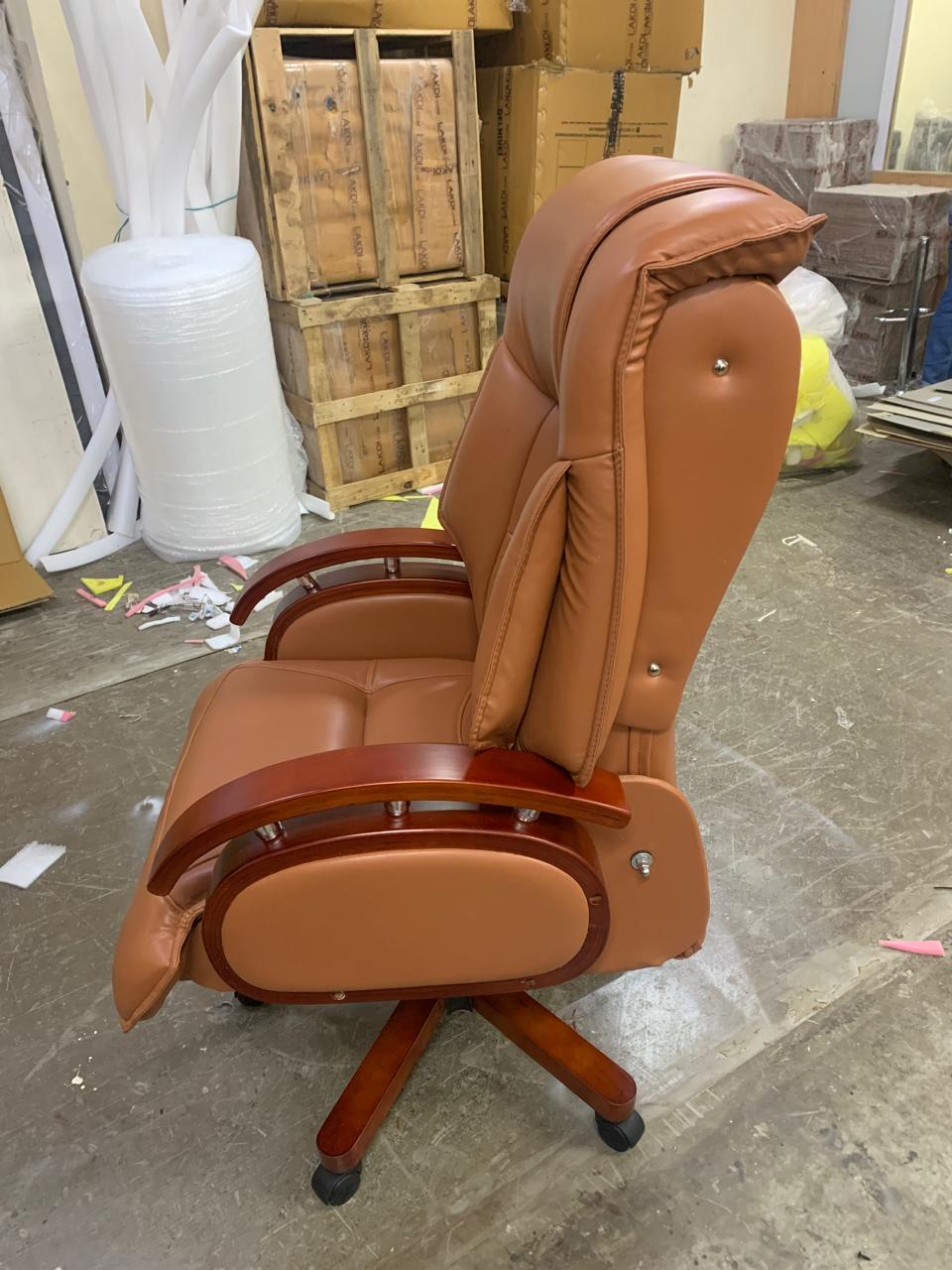 High Back Director Chair with Height Adjustable Wooden Base