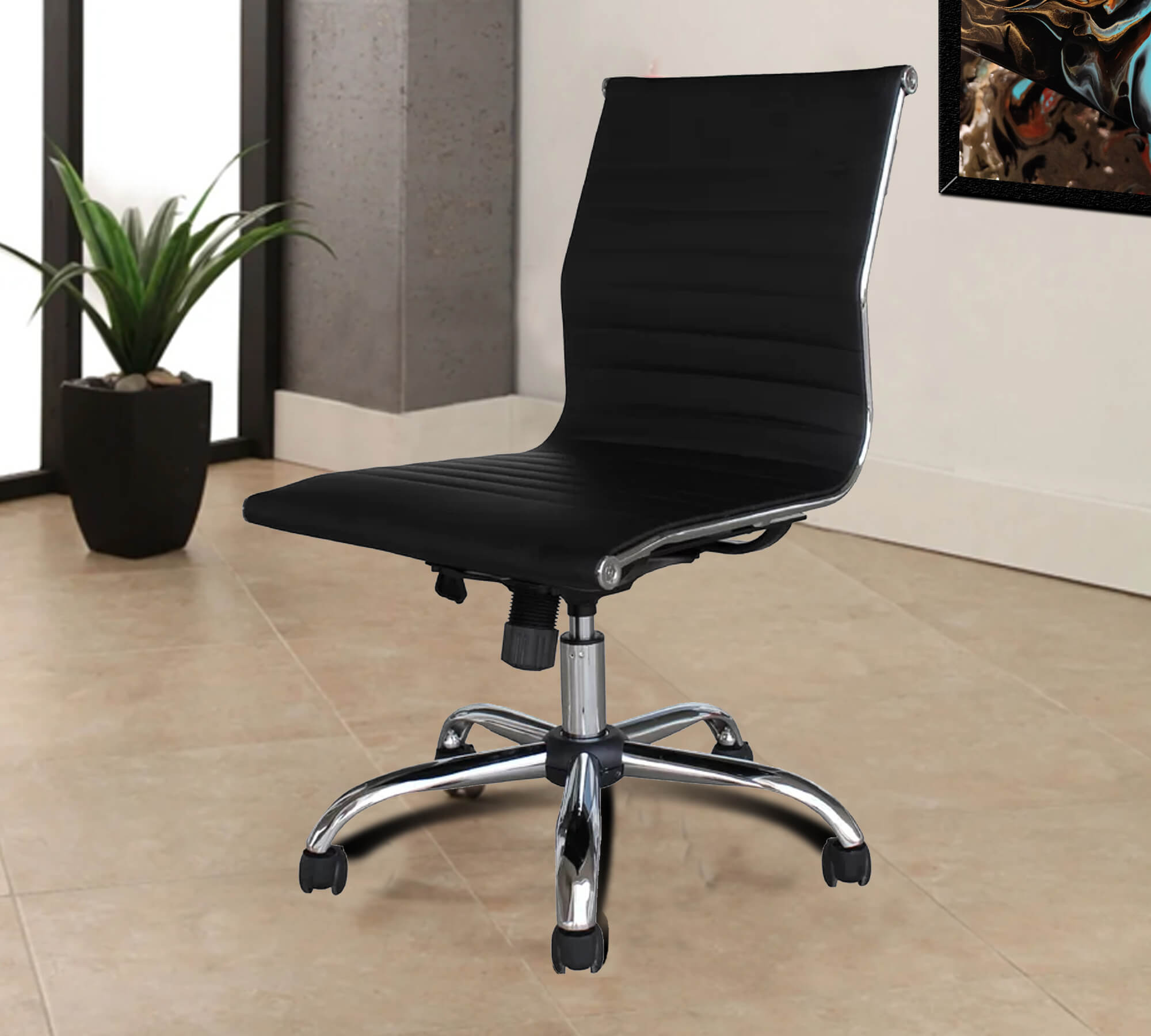 क्रोम बेस के साथ मध्यम बैक ऑफिस एग्जीक्यूटिव चेयर