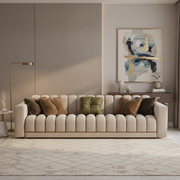 घर के फर्नीचर के लिए 3-सीटर सोफा, असबाब कपड़े, आरामदायक बैठने की जगह, लिविंग रूम के आराम के लिए बिल्कुल सही - क्रीम