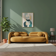 ৩-সিটের ইতালীয় সোফা, যা সমৃদ্ধ মখমল দিয়ে সজ্জিত, দীর্ঘস্থায়ী আরামের সাথে একটি মসৃণ, আধুনিক এবং প্রিমিয়াম ডিজাইনের নান্দনিকতার মিশ্রণ।