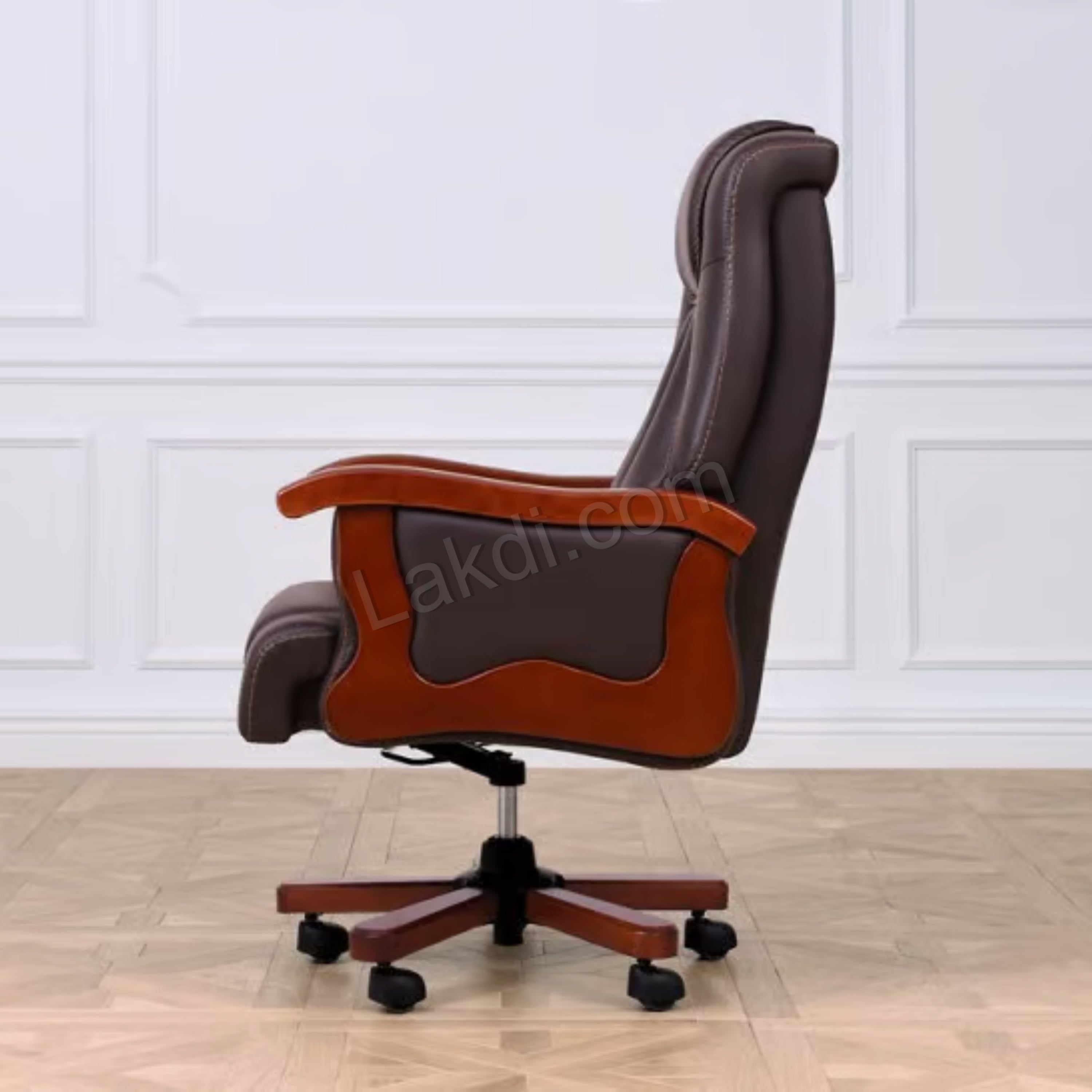 Director Chair for office Made in Plyboard with Leatherette and Soft Padded & Fixed Armrest & Revolving and swivel Base, Recliner Chair