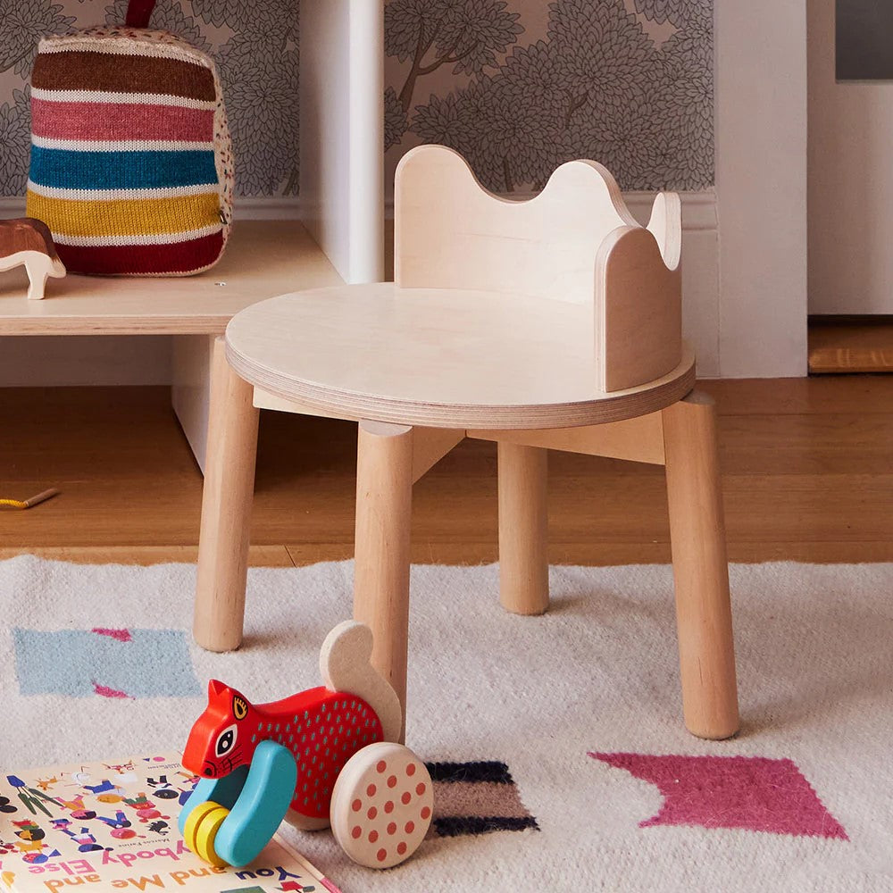 Handcrafted Solid Wood Kids Chair with Curved Backrest - Durable Wooden Study Chair for Kids - Modern Minimal Design for Playroom and Study Use