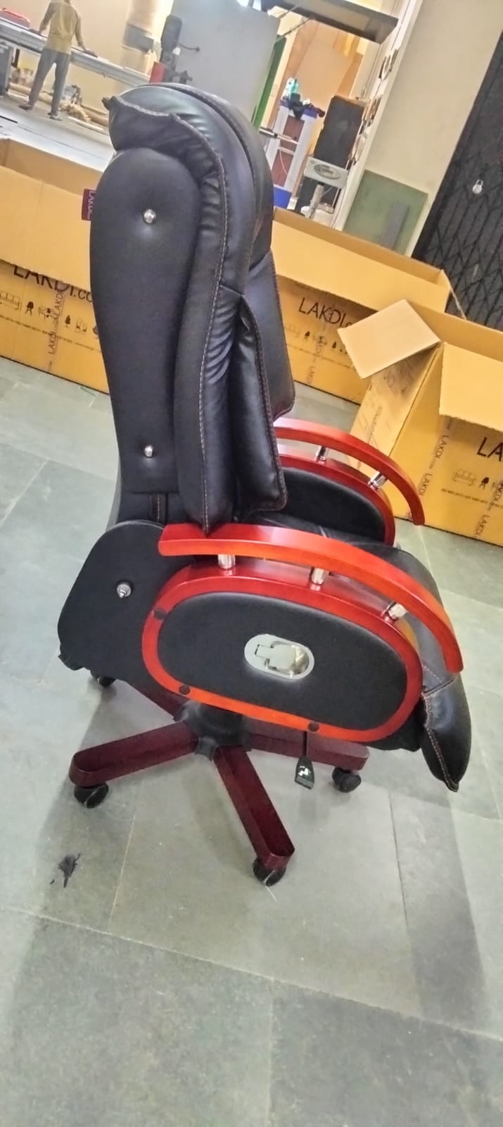 High Back Director Chair with Height Adjustable Wooden Base
