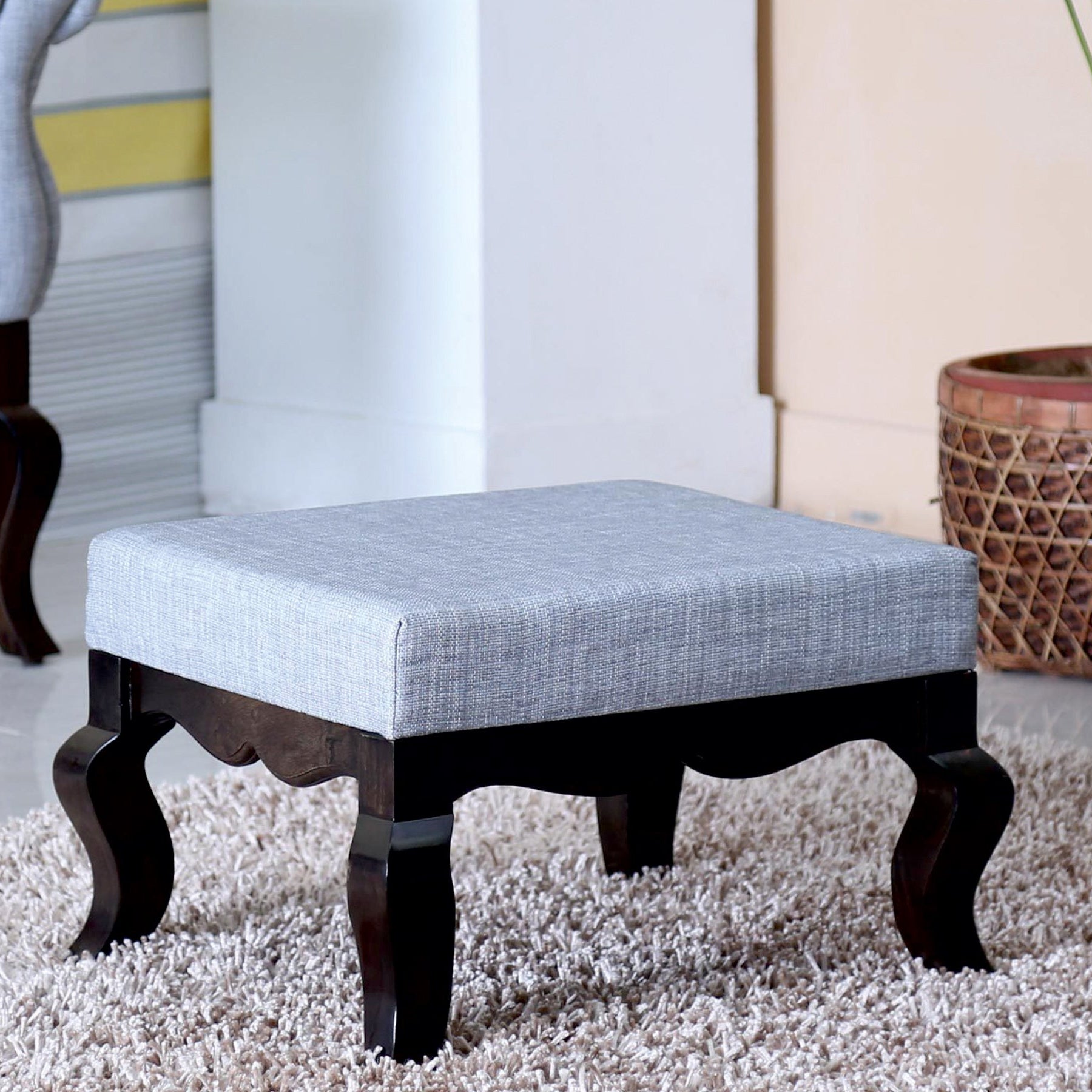 Elegant Grey Fabric Ottoman with Dark Wood Curved Legs and Classic Square Footstool for Living Room