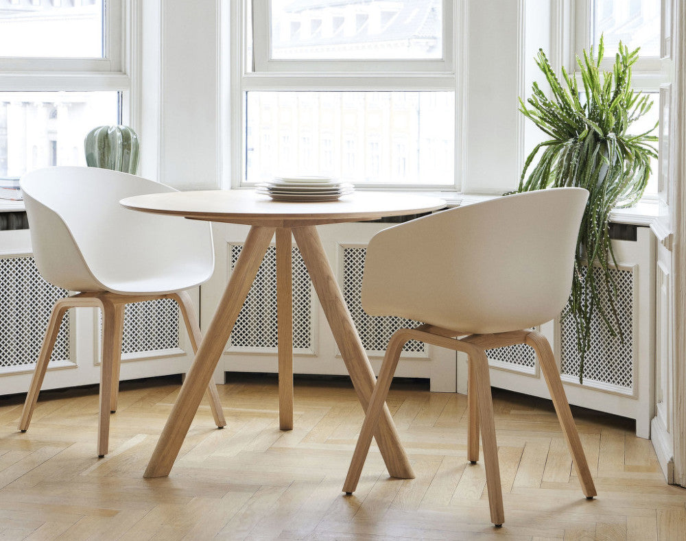 Wooden Center Table Made in Plywood and Solid Teak Wood