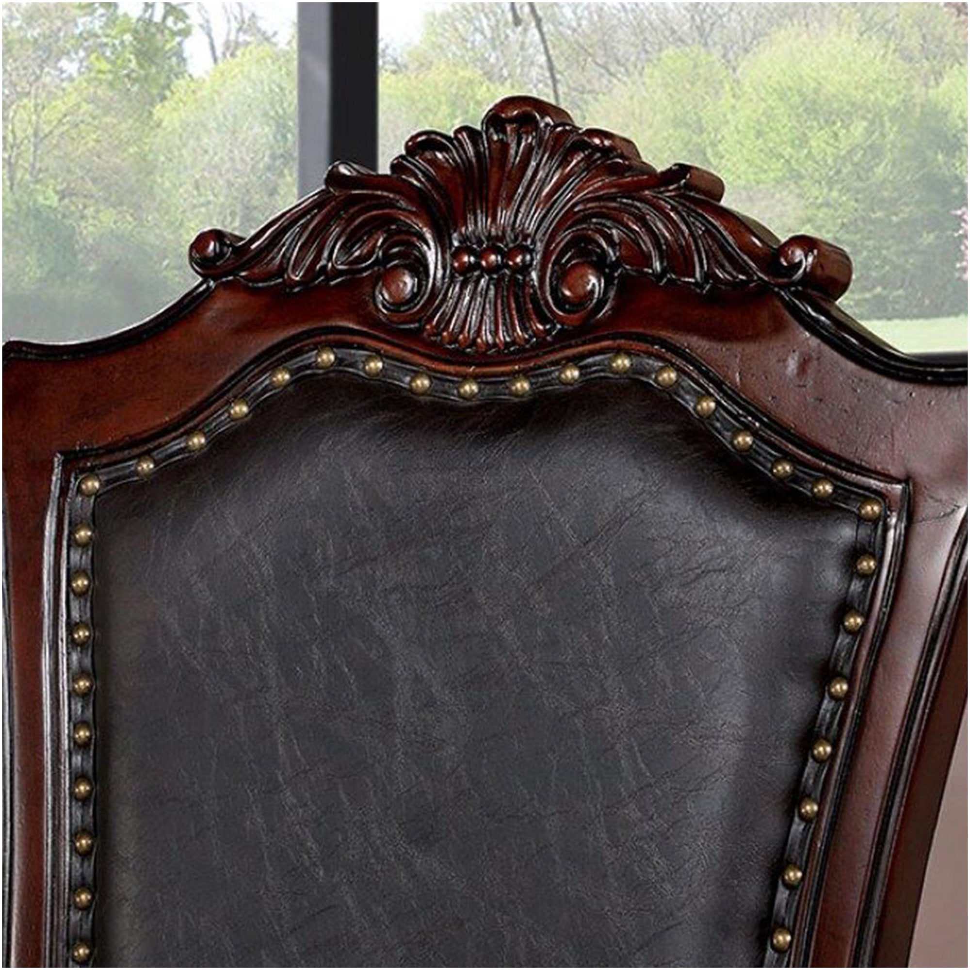 Dining Chair with Classic Look and Strong Wooden Construction for Interiors