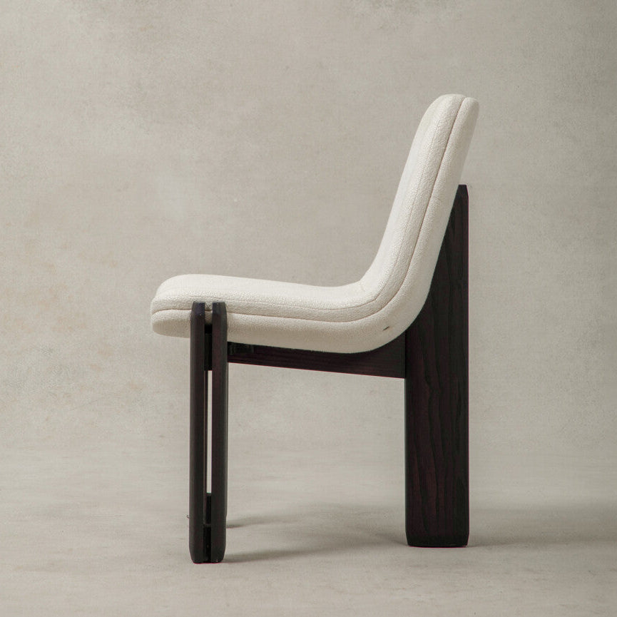 Dining Chair crafted using Quality Materials for long-Lasting Dining Use