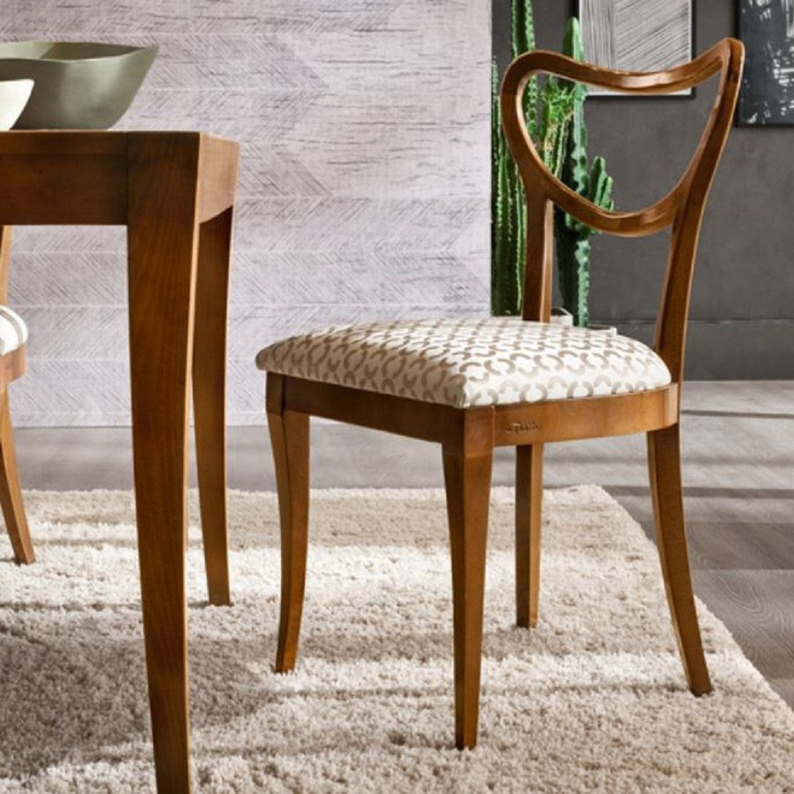 বাড়ির জন্য আধুনিক ডাইনিং চেয়ার - ডাইনিং রুমের জন্য উপযুক্ত স্টেইনলেস স্টিলের পা সহ প্রিমিয়াম লেদারেট আপহোলস্ট্রী