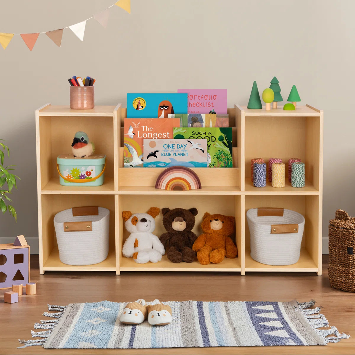 Modern Wooden Kids Bookcase with Open Cube Shelves and Front Book Display – Children’s Toy and Book Organizer for Bedroom, Nursery and Playroom