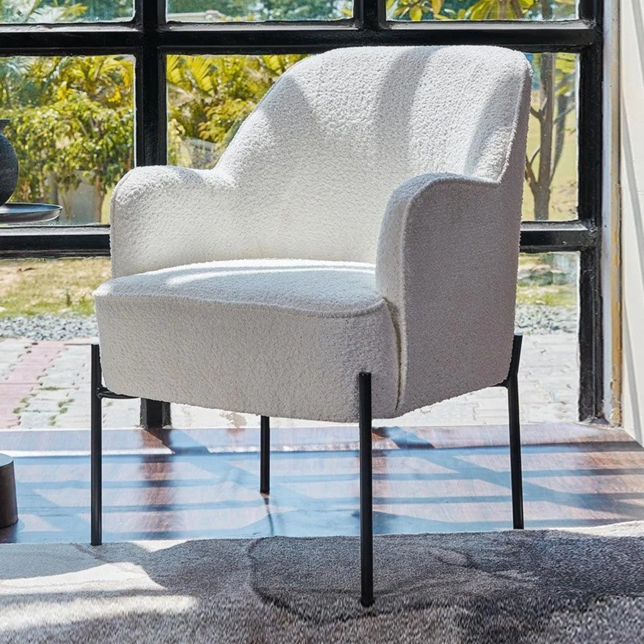 Lounge Chair For Home Furniture Upholstered in Woolen Cozy and Stylish, Comfortable Modern And Durable Design for Living Room -White