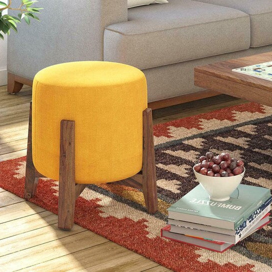 কাপড়ের সাজসজ্জা এবং কাঠের বেস পাউফ