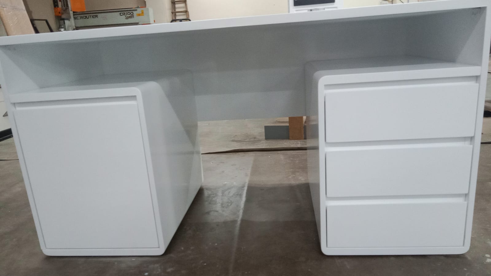 Home and Office Desk Made In MDF with High Gloss Surface in White Color