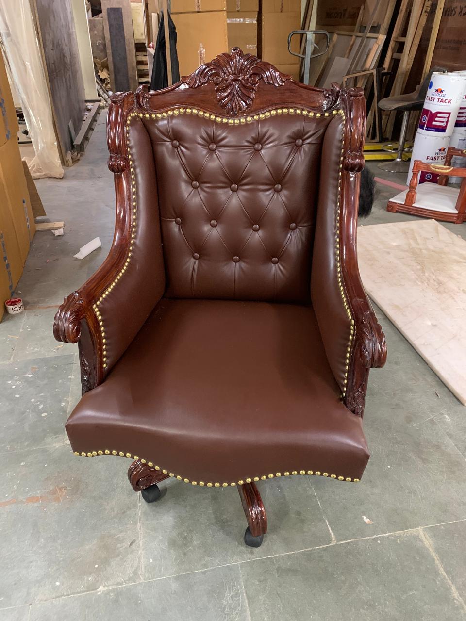 Luxury Design Boss and Director High-Back Leatherette Office Chair Swivel, Adjustable Height, Fixed Armrest, and for Wooden Base