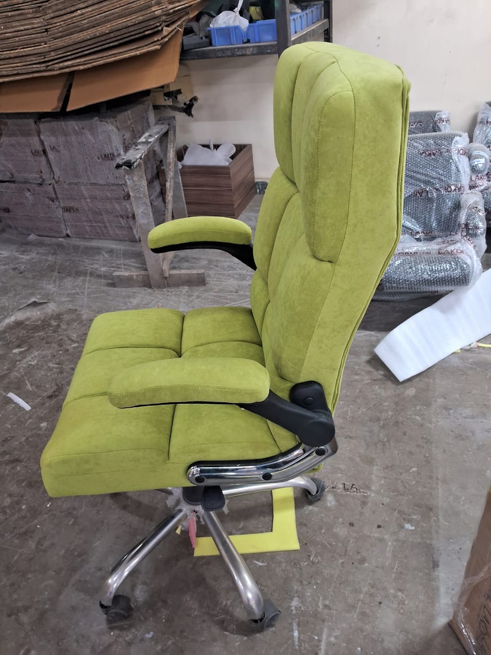 Comfortable Director Chair with Adjustable Armrest Upholstery in Velvet Light Beige (Super Soft)