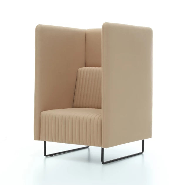 1 Seater Office Sofa for Office Zone and Elegant Sofa with High Back for Designated Office Areas.