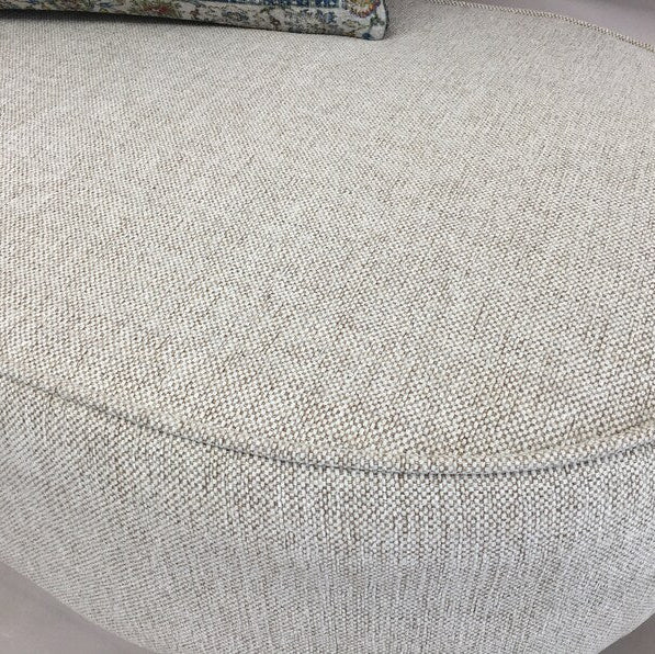 Luxurious and Modern 2-Seater Sofa with Elegant Design and Premium Upholstery for Contemporary Living Room and Home