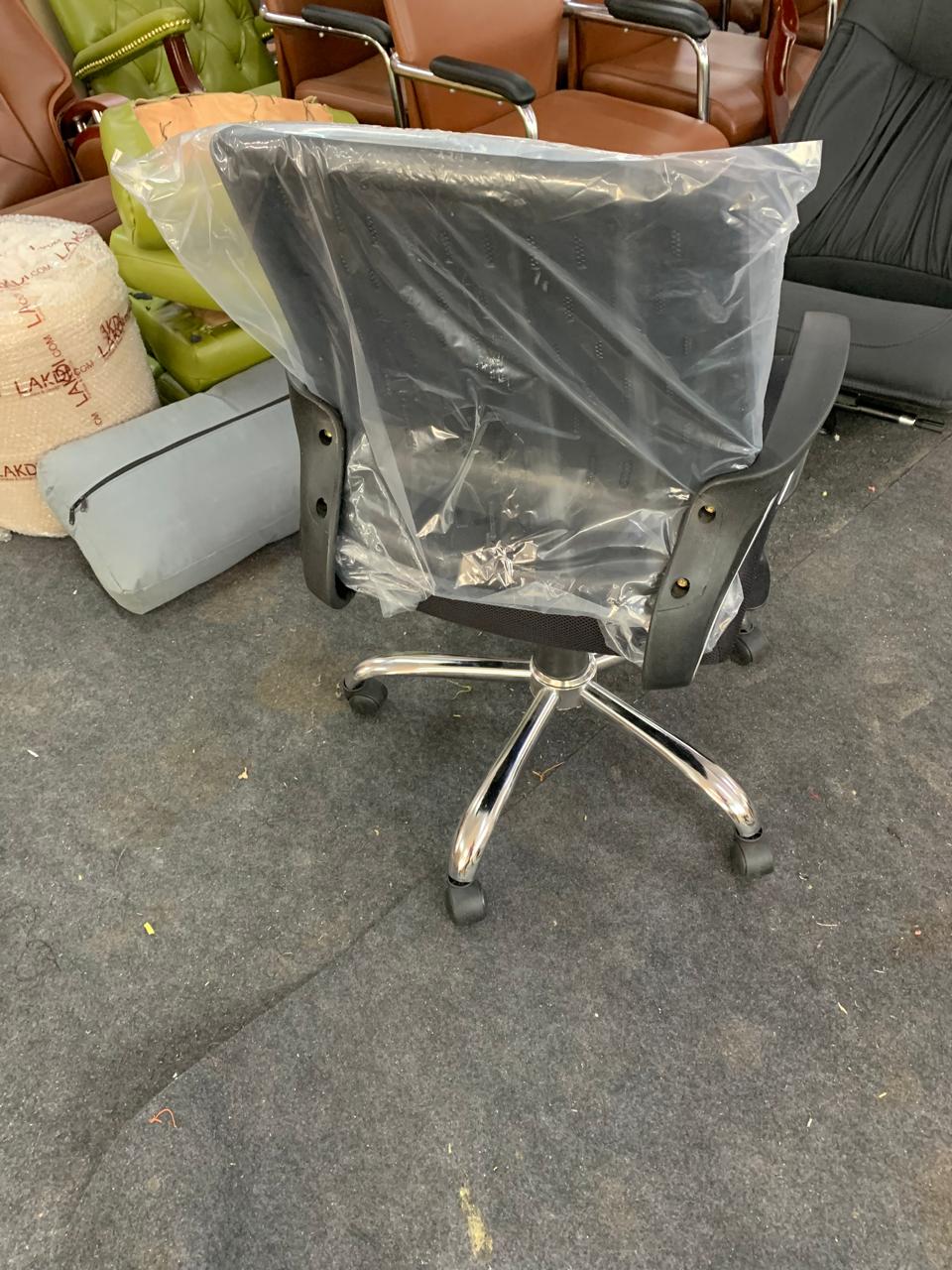 Medium Back Office Executive Mesh Chair with Height Adjustable Chrome Base