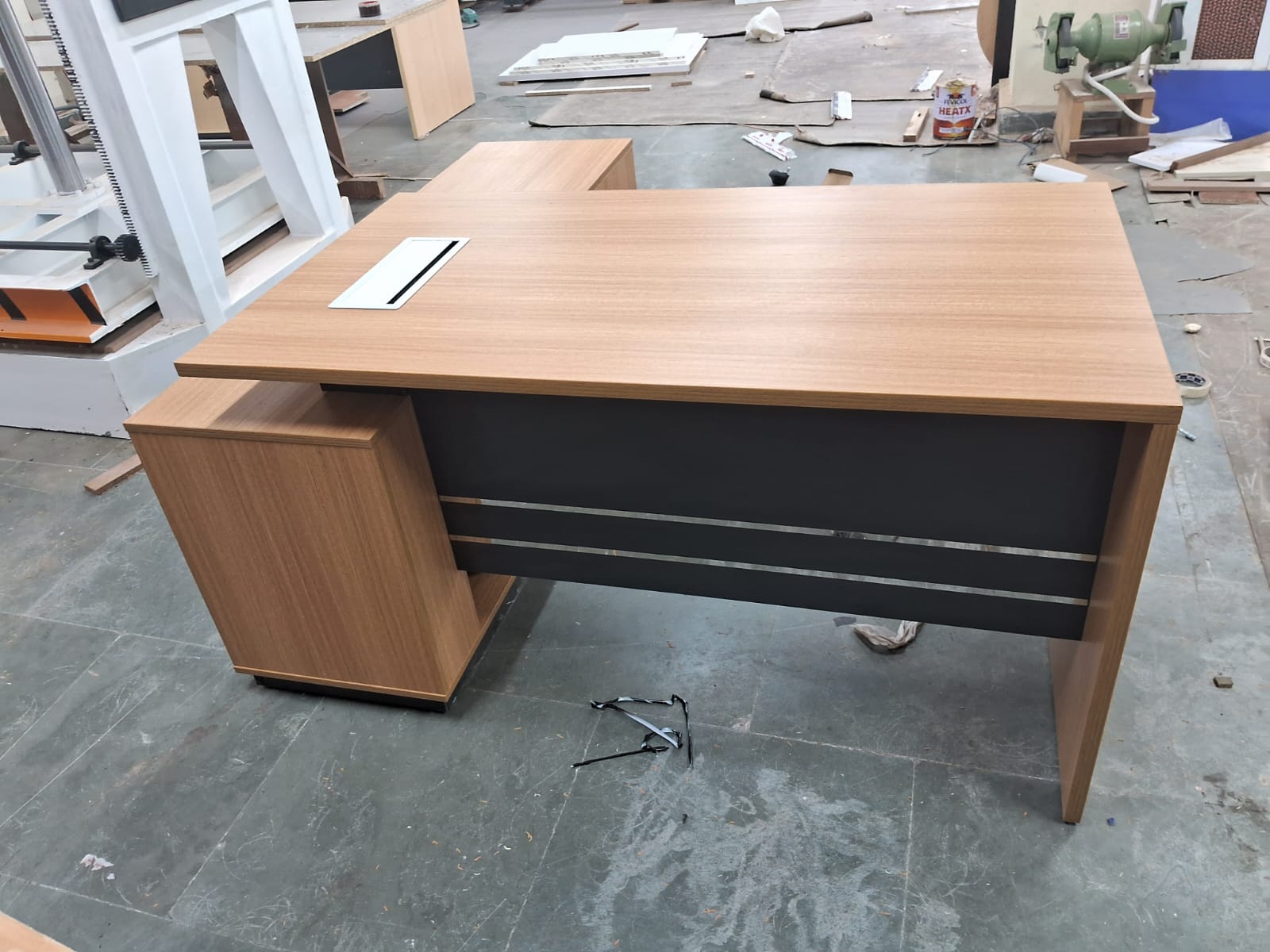 Director and Executive L Shape Office Table Made Particle Board with Side Unite and Multi Drawers and Openable Shutter