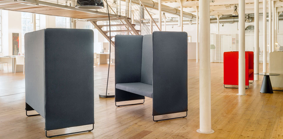 3 Seater Office Sofa with Modern Designs and High Back with Privacy Panels, Configurable Modular Sofa for Workspaces