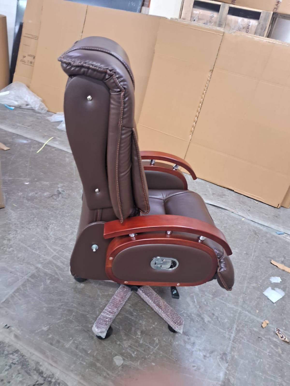 High Back Director Chair with Height Adjustable Wooden Base