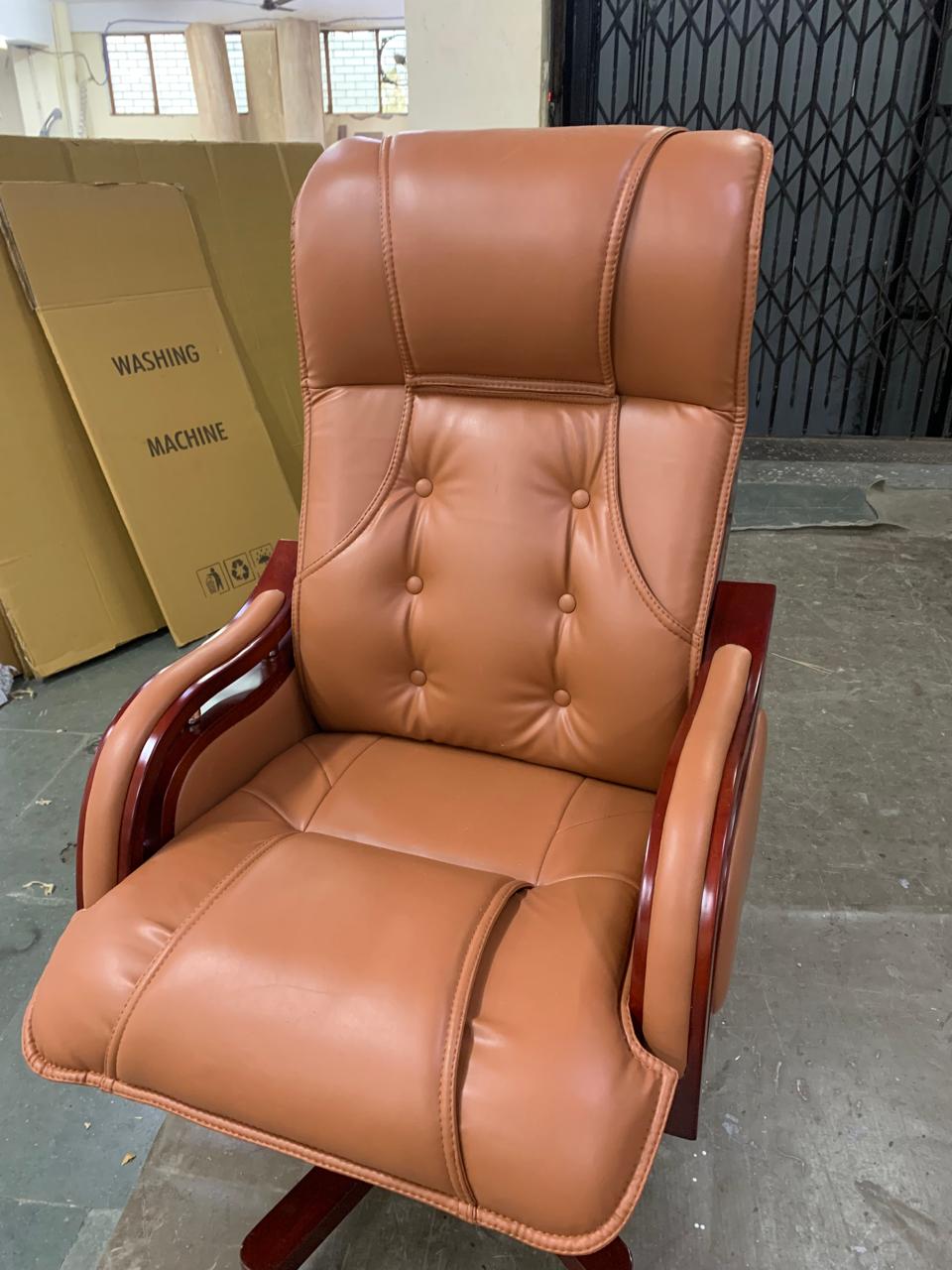 Home And Office High Back Ergonomic Leatherette Director Chair with Wooden Base