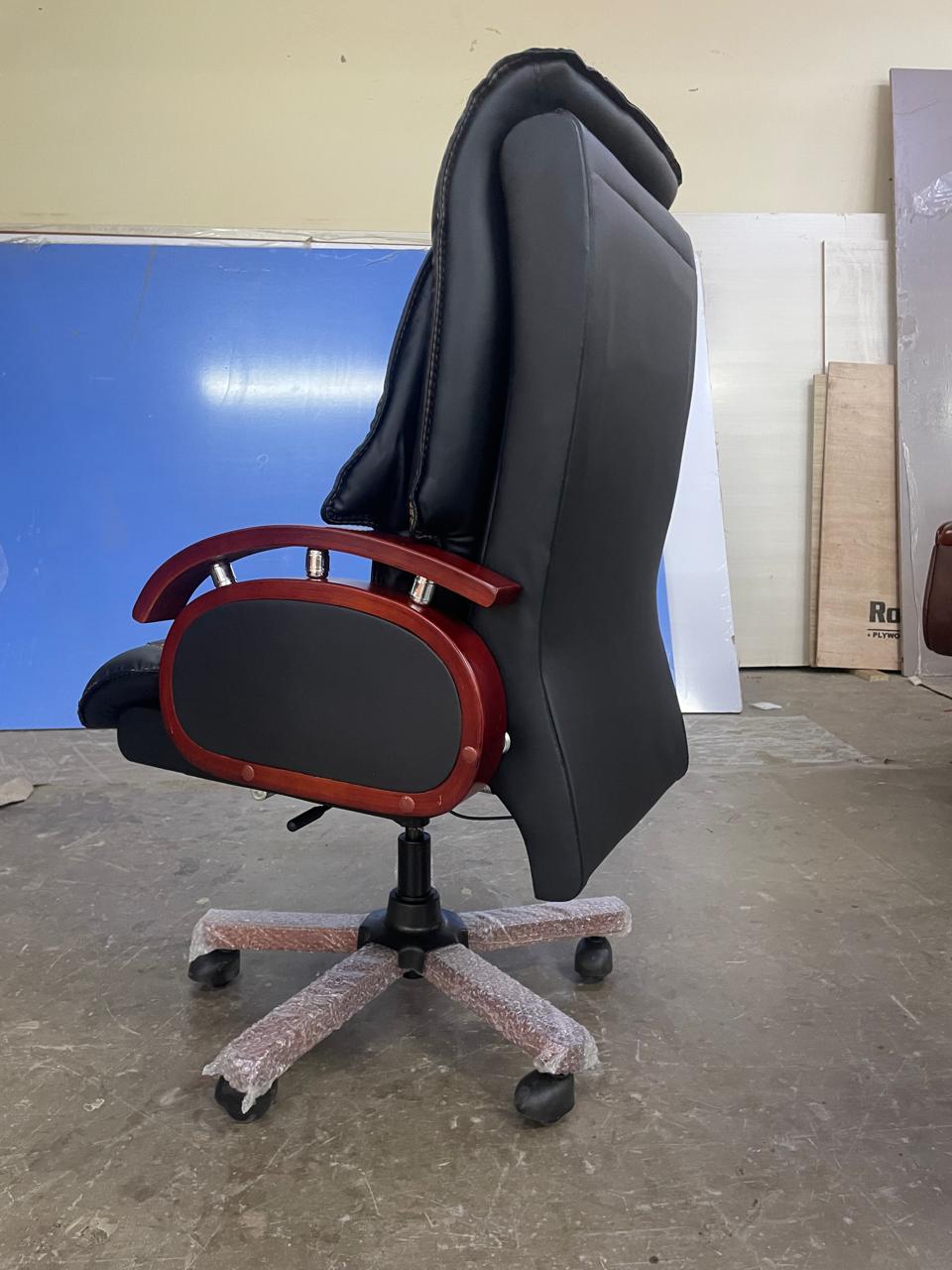 High Back Director Chair with Height Adjustable Wooden Base
