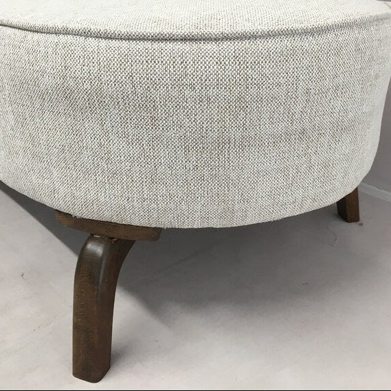 Luxurious and Modern 2-Seater Sofa with Elegant Design and Premium Upholstery for Contemporary Living Room and Home