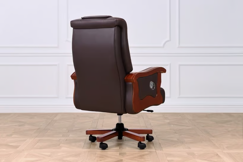 Director Chair for office Made in Plyboard with Leatherette and Soft Padded & Fixed Armrest & Revolving and swivel Base, Recliner Chair
