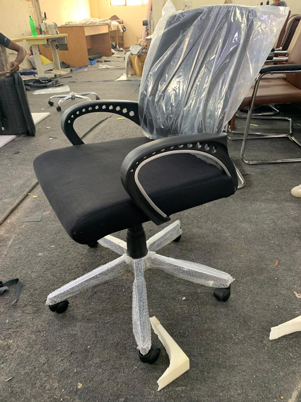 Medium Back Office Executive Mesh Chair with Height Adjustable Chrome Base