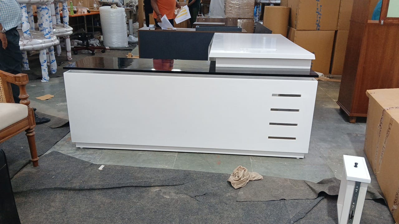 Director & Executive L-Shape Office Table Luxury Desk Made in MDF with Side Unit Drawer and Storage Wire Manager & CPU Storage - White