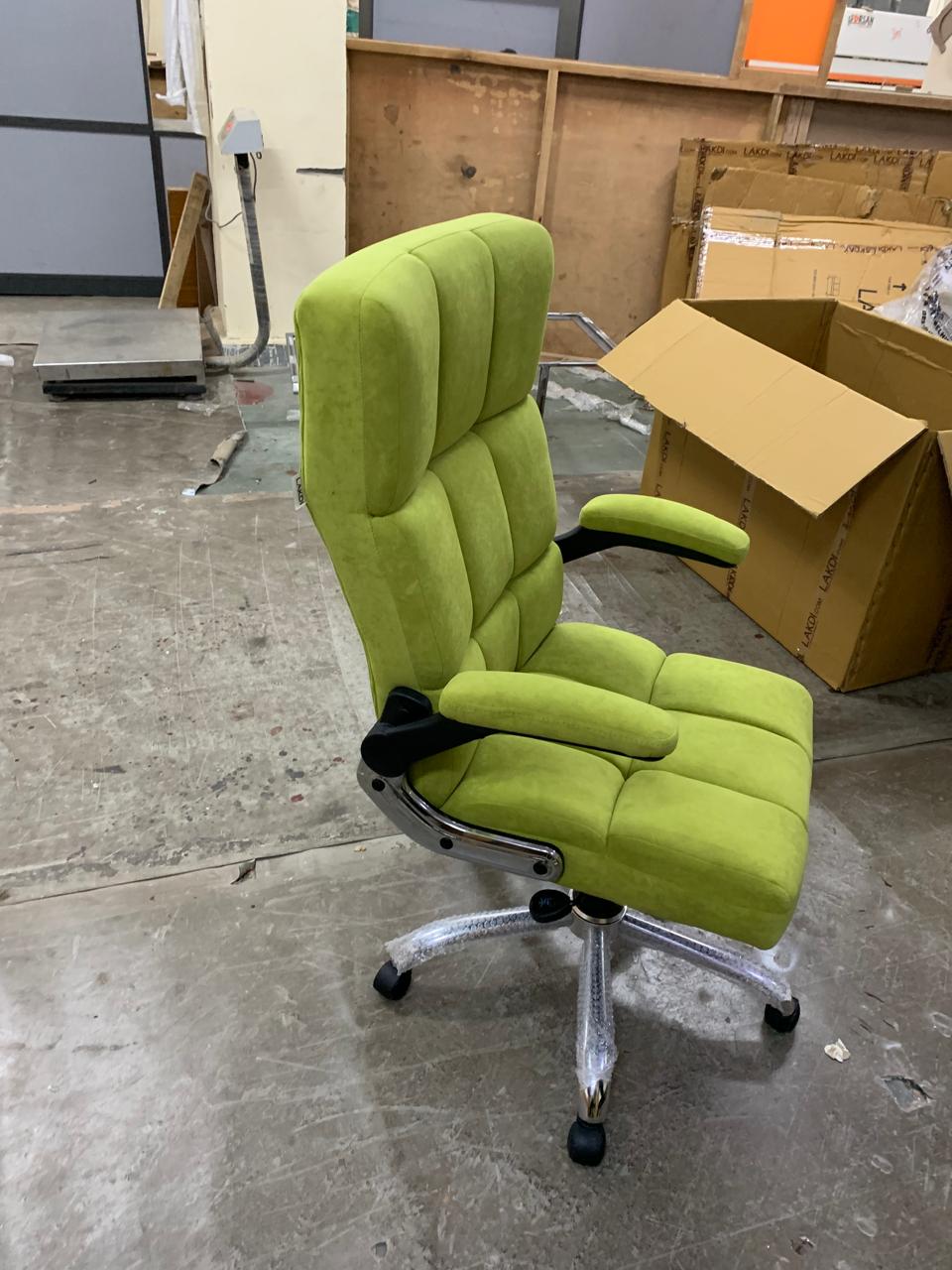 Comfortable Director Chair with Adjustable Armrest Upholstery in Velvet Light Beige (Super Soft)