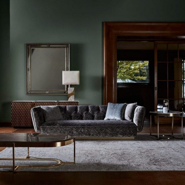 3-सीटर सोफा आधुनिक और लक्जरी घर के लिए फर्नीचर असबाब मखमल कपड़े और प्रीमियम गुणवत्ता वाले कपड़े और लिविंग रूम के लिए शीर्ष श्रेणी की गुणवत्ता वाली लकड़ी