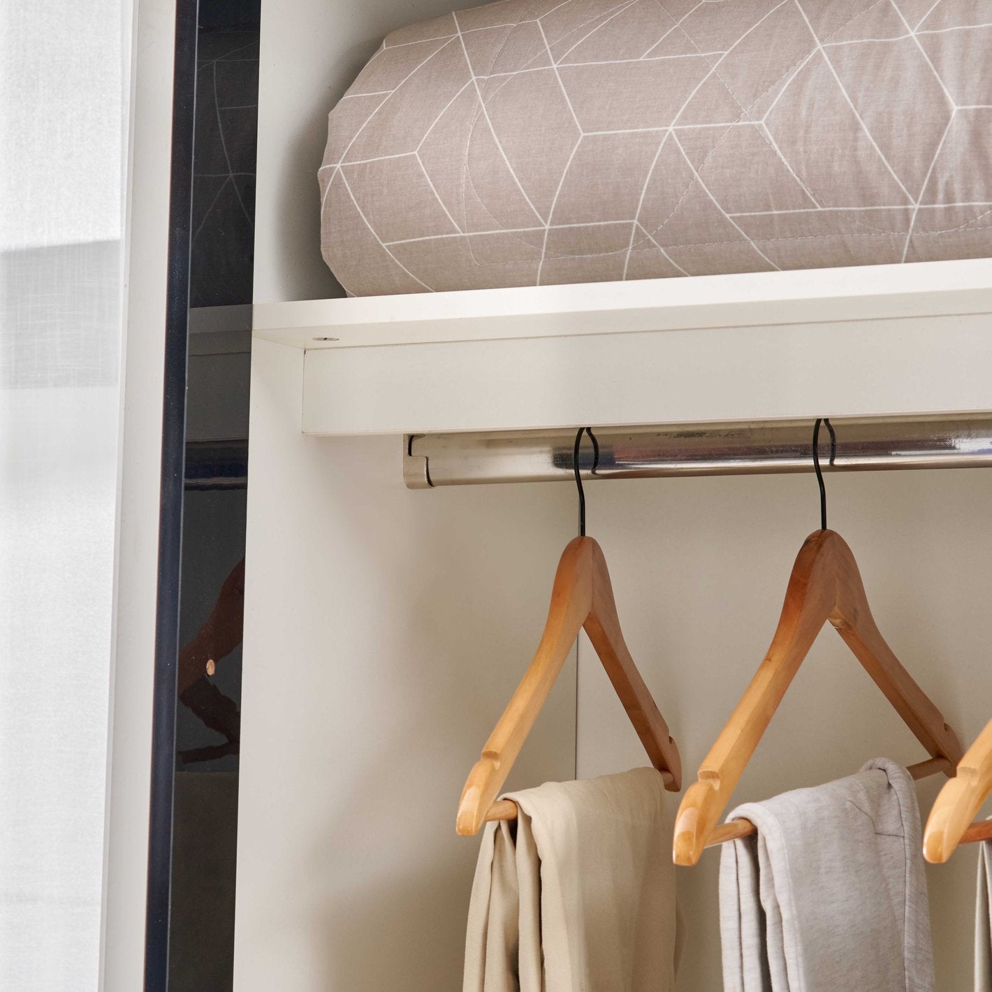 Wardrobe for Home Sliding Doors Modular Aesthetic Appeal, and Mirror Look Design