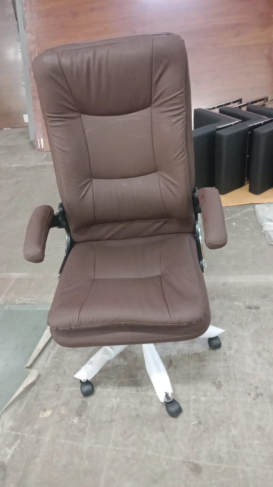 High Back Office Chair Leatherette with armrest