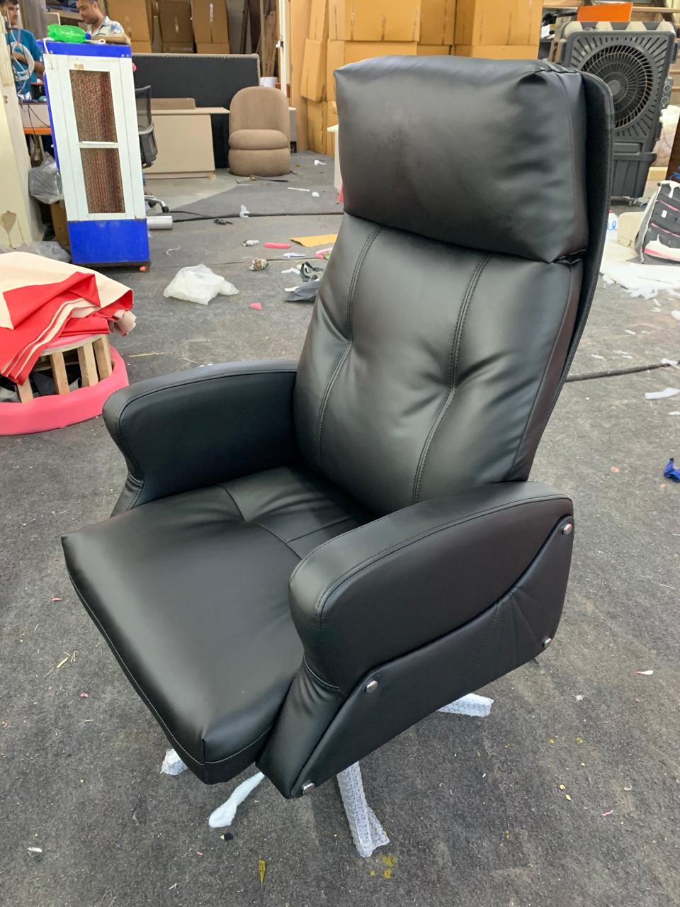 Director and Executive Chair High Back Faux Leather, Comfortable Seat Swivel Chair Revolving and Recliner Chair