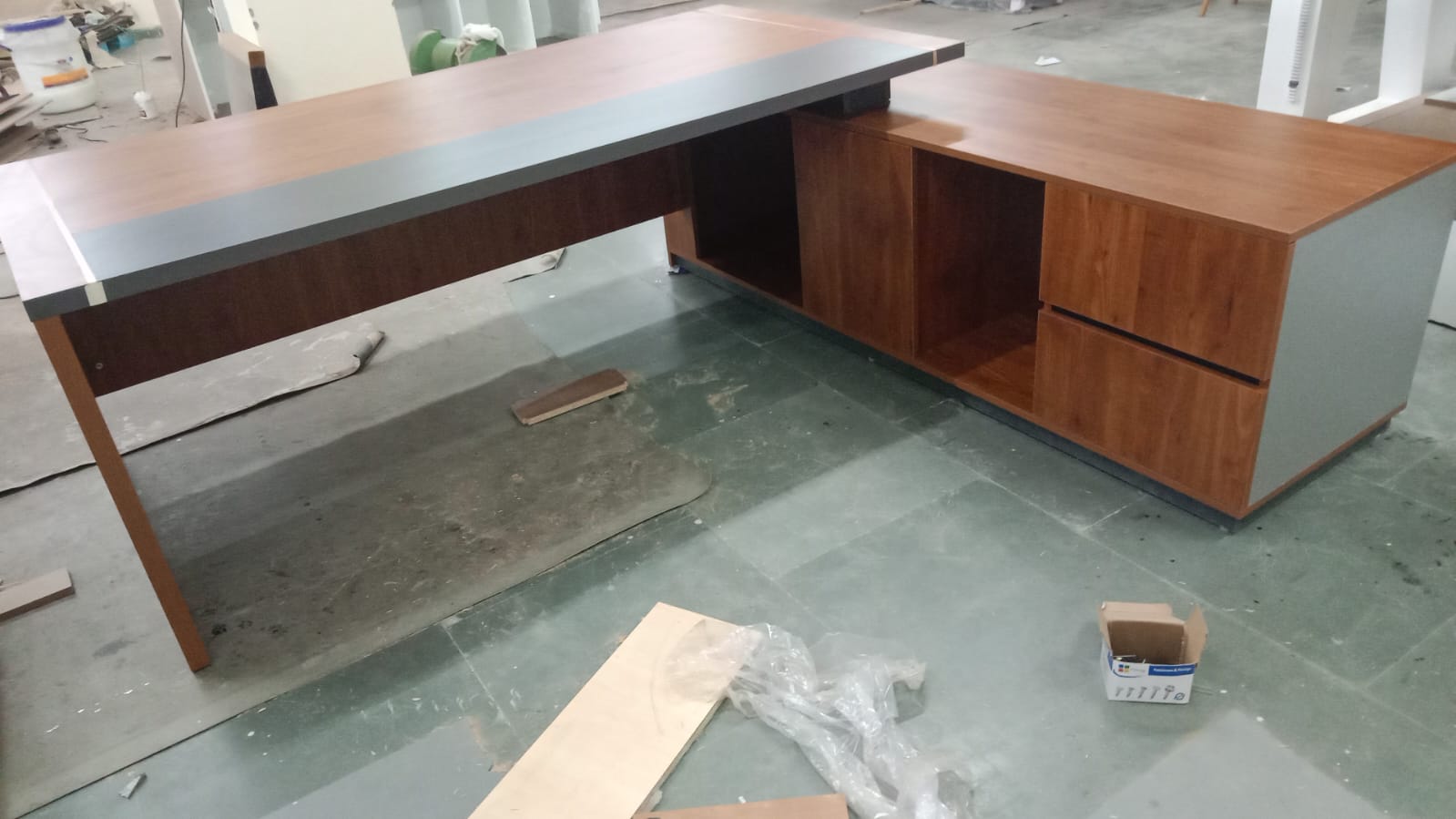 Director Office Table Made In Particle Board with Side Unite and Drawers & CPU Space - Teak Walnut Finish