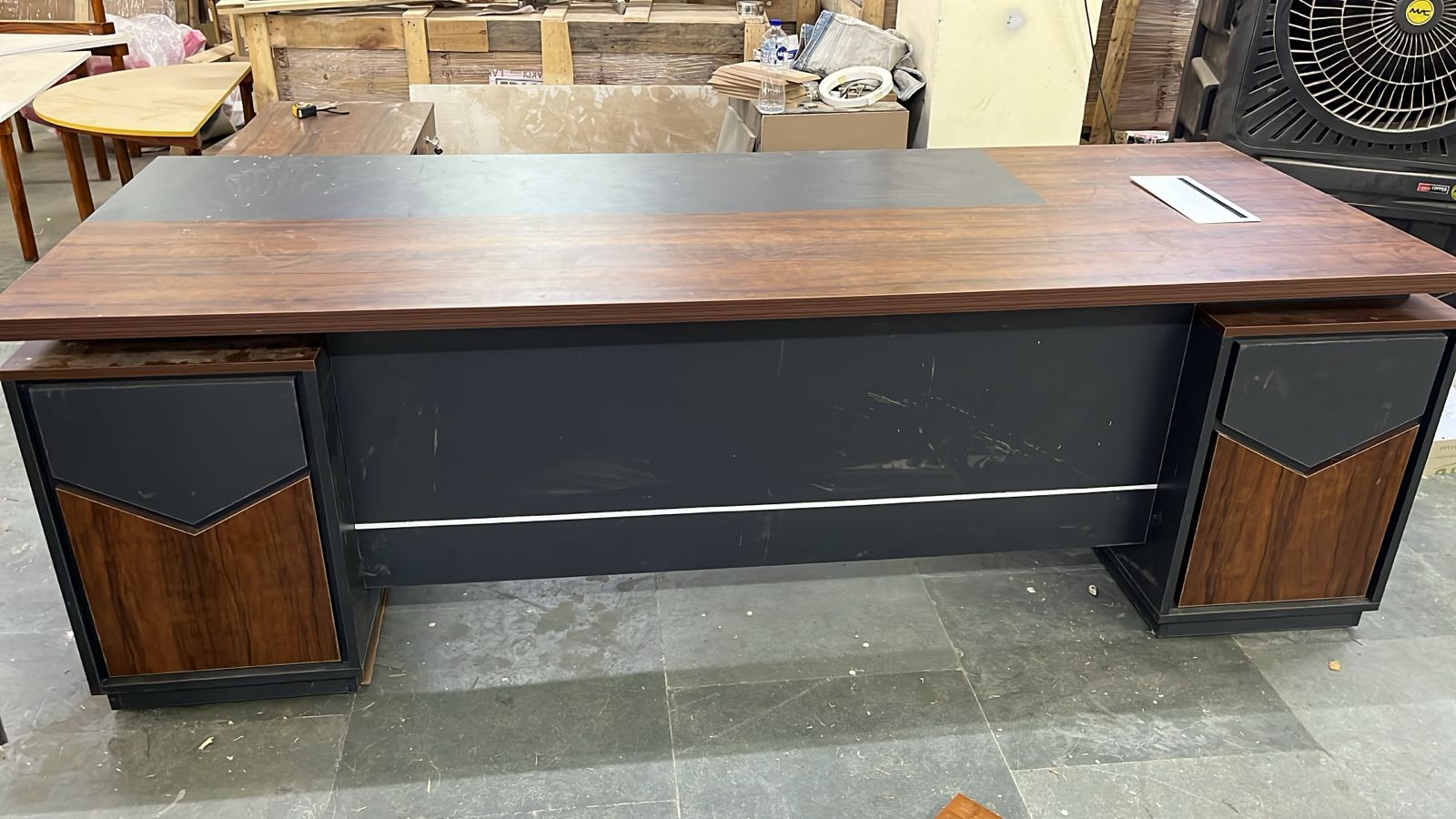 Director & Executive L-Shape Luxury Office Table Modern Desk with Cable Management, Drawer and CPU Storage - Brown