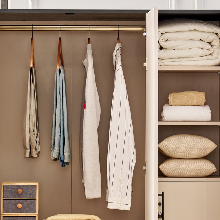 Wardrobe for Home 3-Door Modern Space-Saving Smart Space Division for Clothes and Accessories