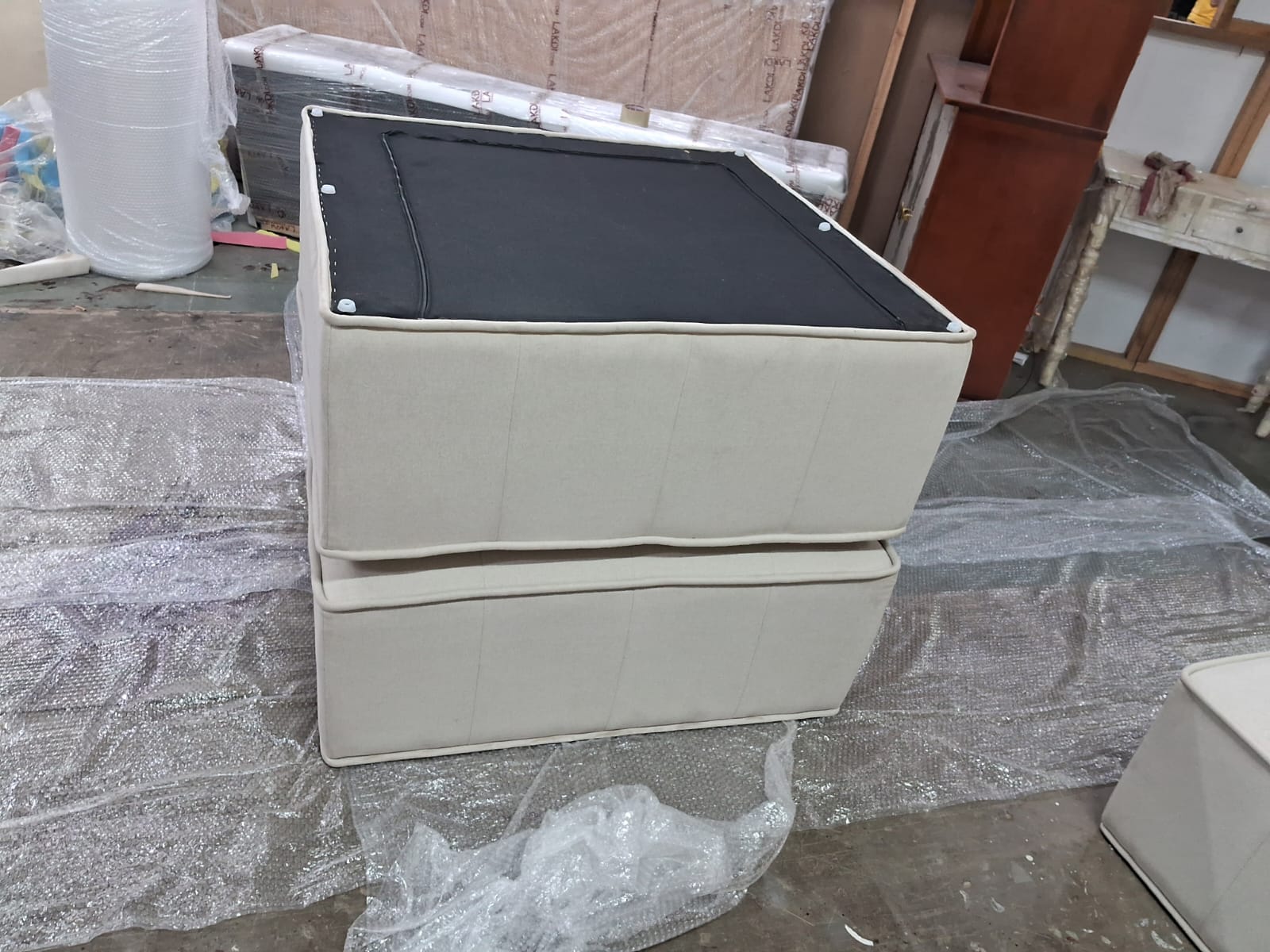 Modern Accent Chair with Armless Floor Seating