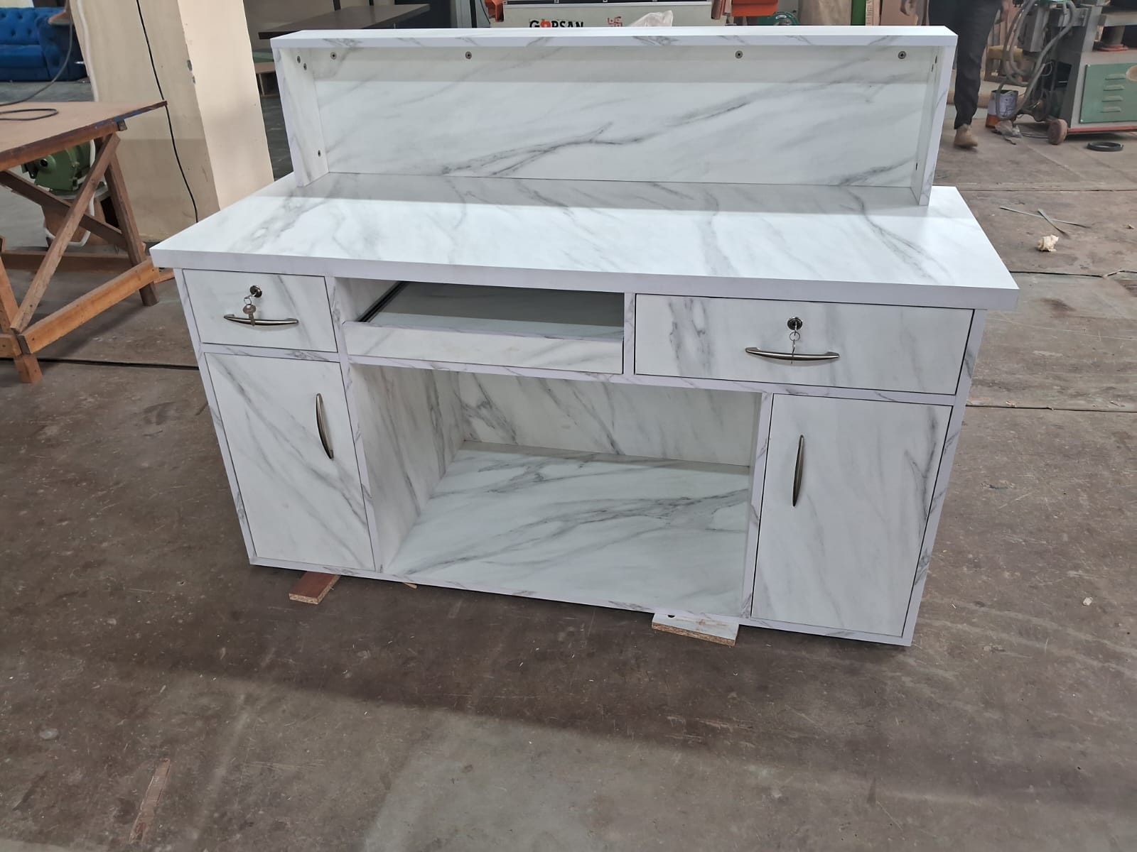 Reception Table for Office Luxury Modern Counter Stylish Design Made in MDF with Keyboard Tray And Drawers & Ample Storage CPU Space - White Color