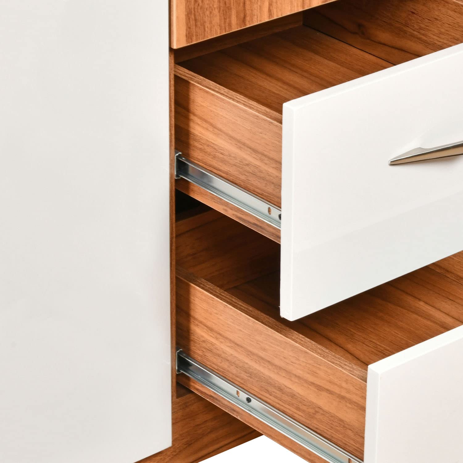 Wardrobe with 3 Doors & 2 Drawer – Engineered Particle Board Finish