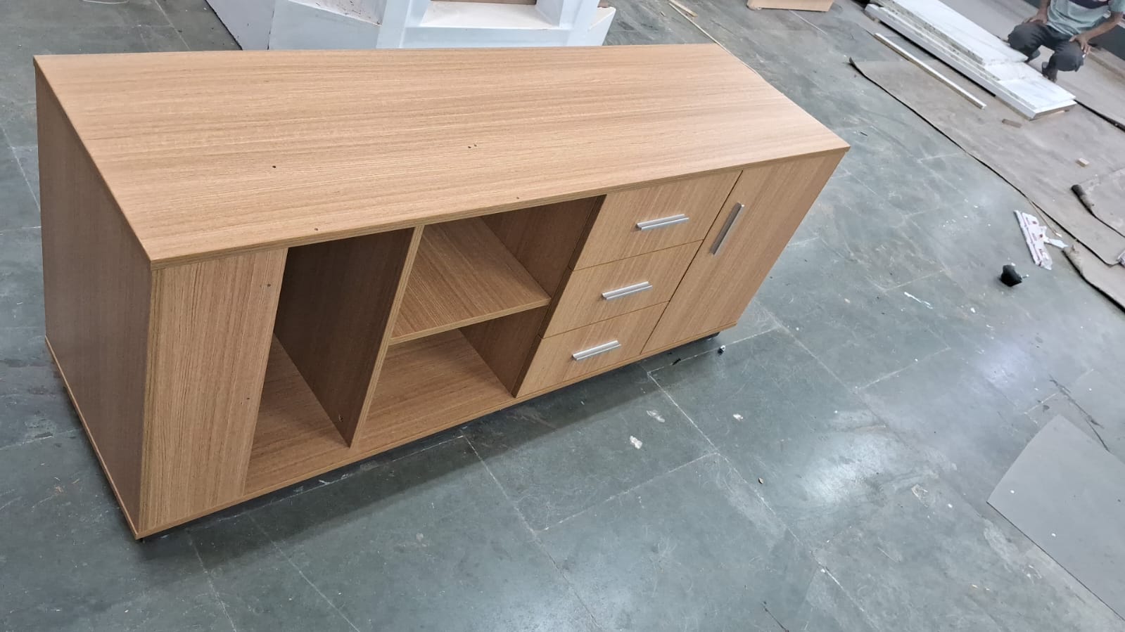 Director and Executive L Shape Office Table Made Particle Board with Side Unite and Multi Drawers and Openable Shutter