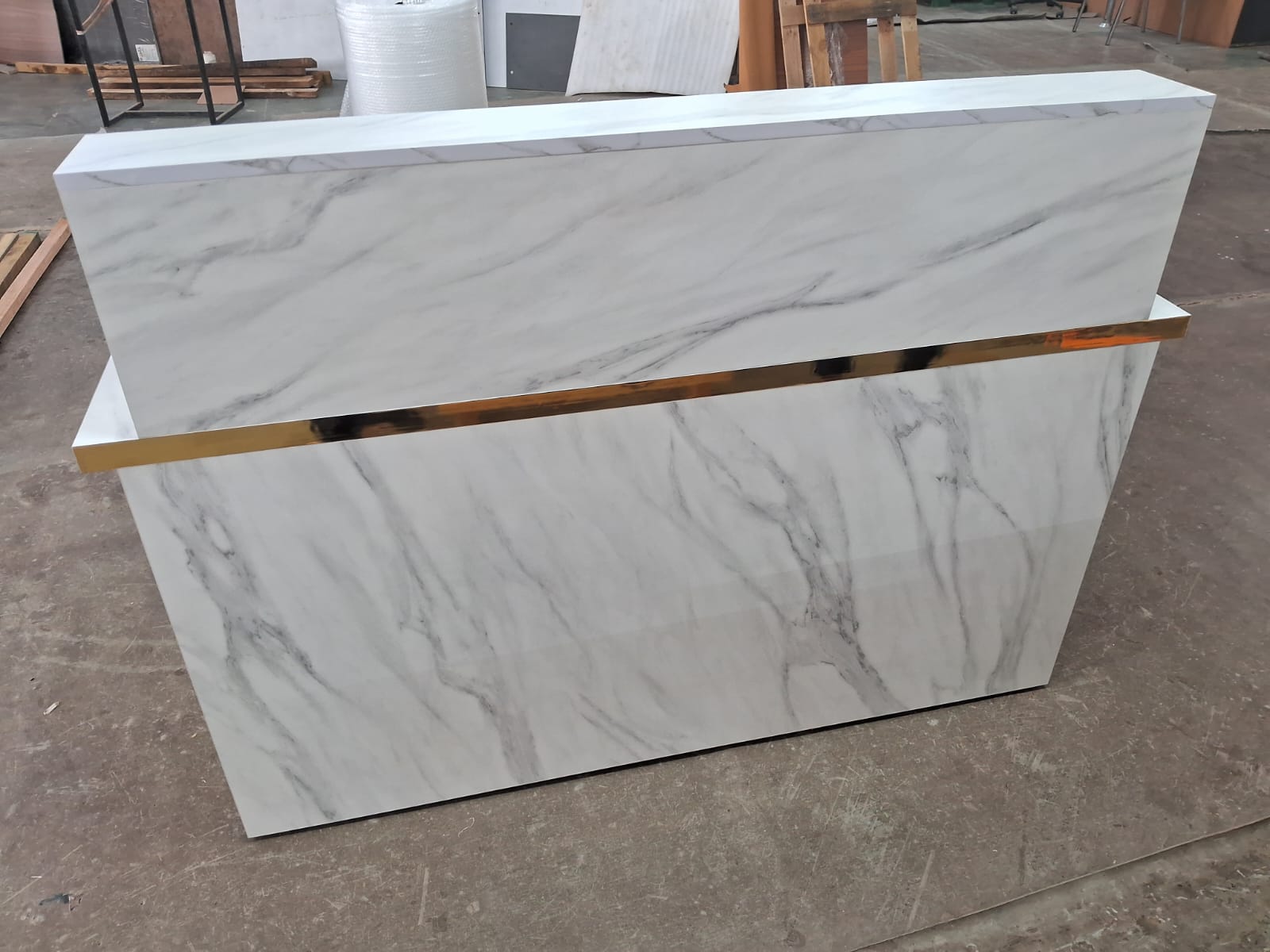 Reception Table for Office Luxury Modern Counter Stylish Design Made in MDF with Keyboard Tray And Drawers & Ample Storage CPU Space - White Color