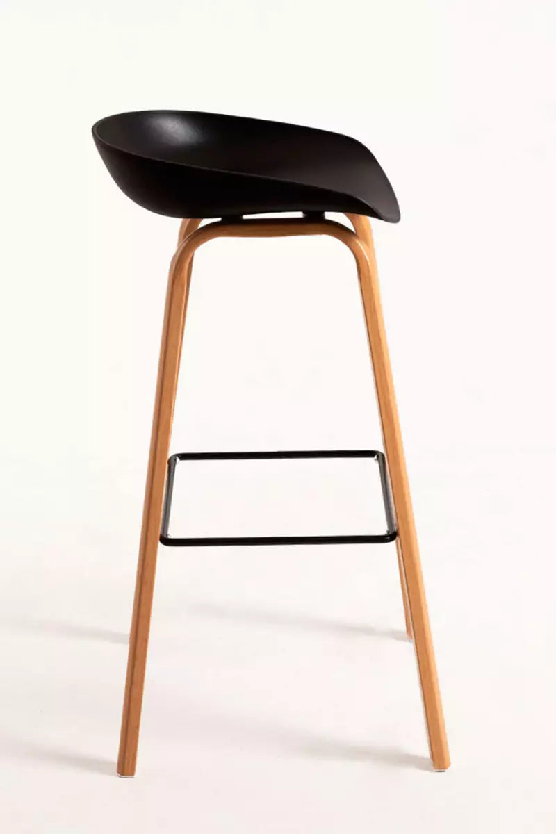 Bar Metal Stool Made in Metal Base Frame Legs and Seat in Plastic for Shop & Home -